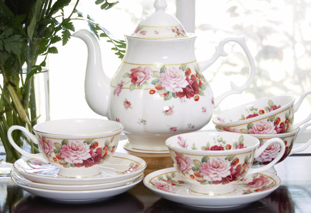 Must-Have Teapot Sets
